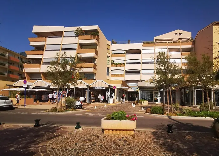 Au Lavandou Pour 3 Personnes Avec Climatisation - Fr-1-803-15 Le Lavandou