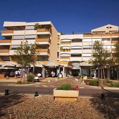Au Lavandou Pour 3 Personnes Avec Climatisation - Fr-1-803-15 لو لا فاندو